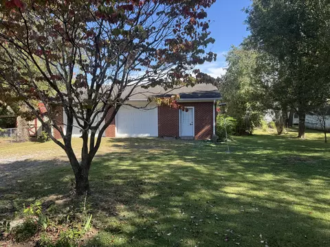 Exterior - 309 S 13th St, Murray, KY 42071 photo 6 of 8