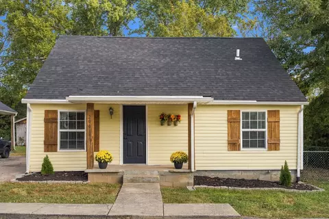 204 Sparks Ave, Nicholasville, KY 40356