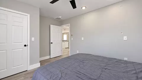 Bedroom - 21 Malibu Dr, Corbin, KY 40701 photo 7 of 7