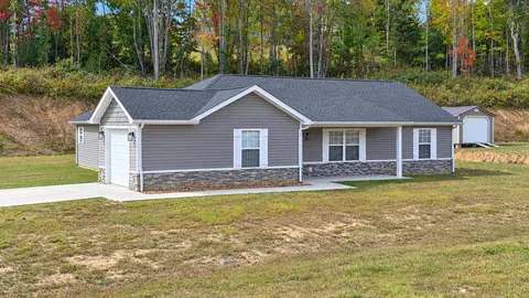 Exterior - 21 Malibu Dr, Corbin, KY 40701 photo 5 of 5
