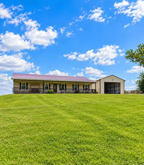 1392 S Bluegrass Rd, Brooksville, KY 41004