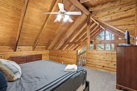 Bedroom - 2 Diamond Dr, Stanton, KY 40380 photo 1 of 6