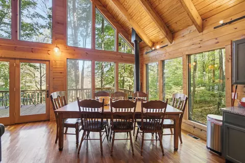 Dining - 2 Diamond Dr, Stanton, KY 40380 photo 4 of 4