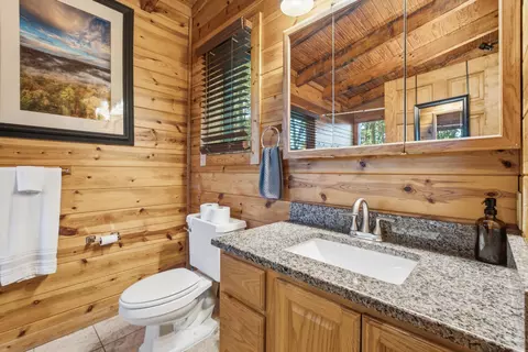 Bath - 2 Diamond Dr, Stanton, KY 40380 photo 4 of 4