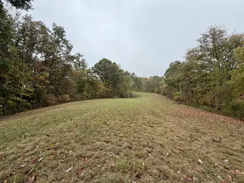 805 Burton Williams Rd, Irvine, KY 40336