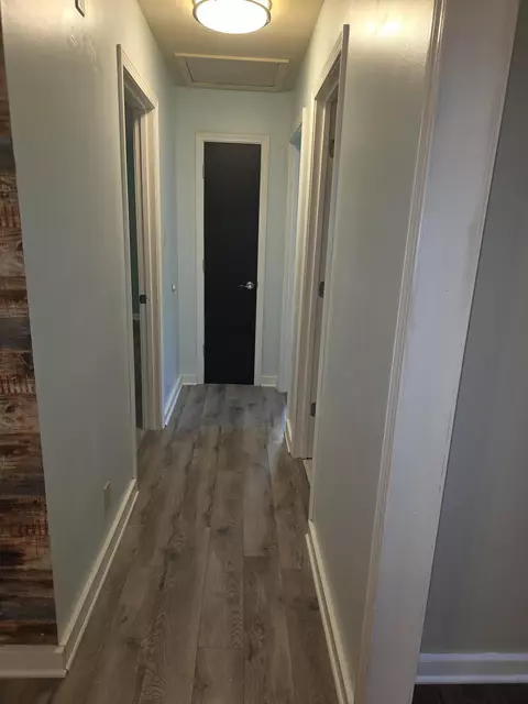 Entry Way - 1332 Batts Rd, Wickliffe, KY 42087 photo 4 of 4