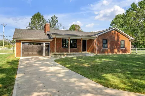 19 Leeburton Ln, Nicholasville, KY 40356