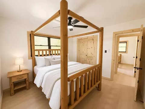 Bedroom - 68 Star Gap Rd, Stanton, KY 40380 photo 2 of 4