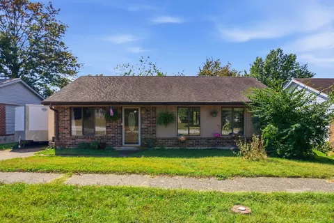 3481 Featheridge Dr, Lexington, KY 40515