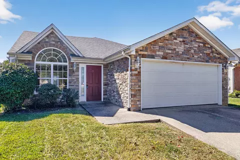 2708 Green Valley Ct, Lexington, KY 40511