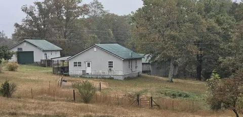 Other - 130 Patsy Rd, Irvine, KY 40336 photo 9 of 10