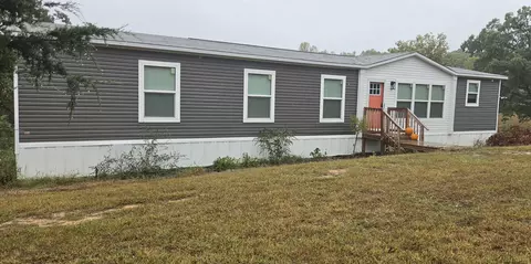Exterior - 130 Patsy Rd, Irvine, KY 40336 photo 2 of 6