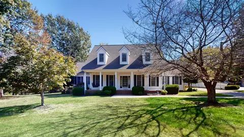 6855 Stonepoint Ct, Paducah, KY 42003