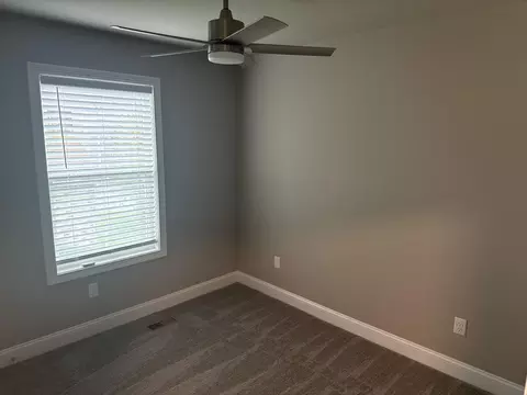 Bedroom - 305 Fields St, Paris, KY 40361 photo 2 of 3