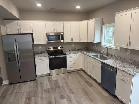 Kitchen - 305 Fields St, Paris, KY 40361 photo 1 of 5