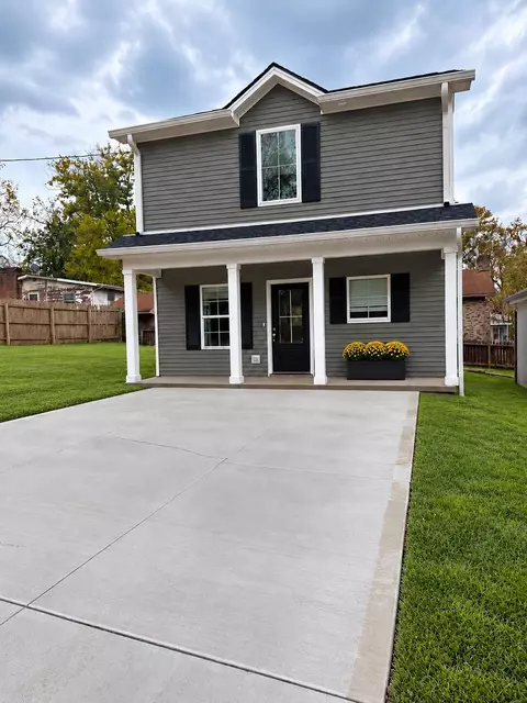 305 Fields St, Paris, KY 40361