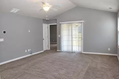 Living - 159 John Davis Dr, Georgetown, KY 40324 photo 1 of 2