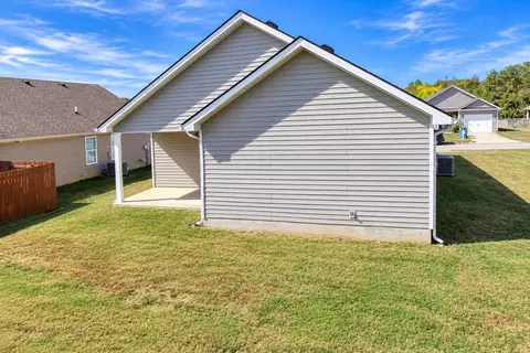 Exterior - 159 John Davis Dr, Georgetown, KY 40324 photo 4 of 6