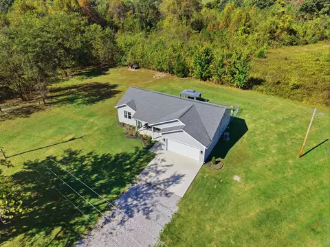 View/Area - 475 Flint Rd, Waco, KY 40385 photo 6 of 7