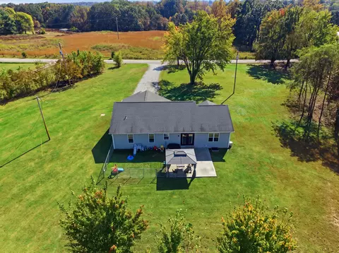 View/Area - 475 Flint Rd, Waco, KY 40385 photo 5 of 7