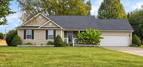 223 Ashley Camp Rd, Harrodsburg, KY 40330