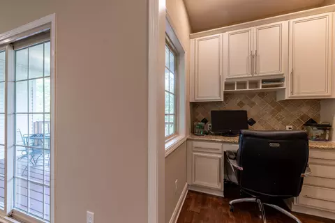Entry Way - 139 Waterside Dr, Georgetown, KY 40324 photo 1 of 5