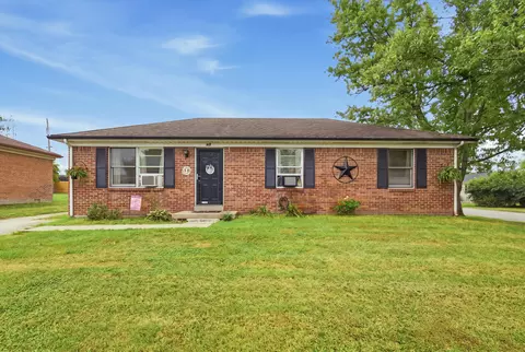 820 Hickory Hill Dr, Nicholasville, KY 40356