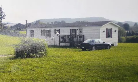 108 Tanner Rd, Owingsville, KY 40360