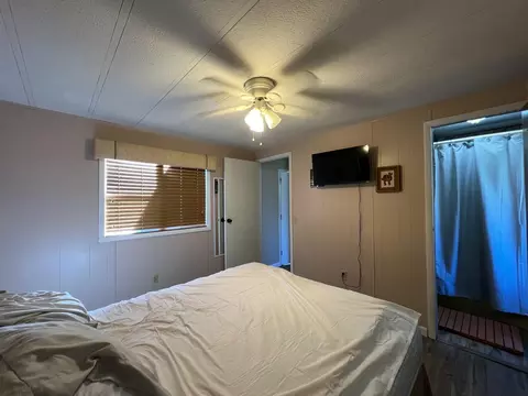 Bedroom - 131 Tacklebox Ln, Murray, KY 42071 photo 2 of 4