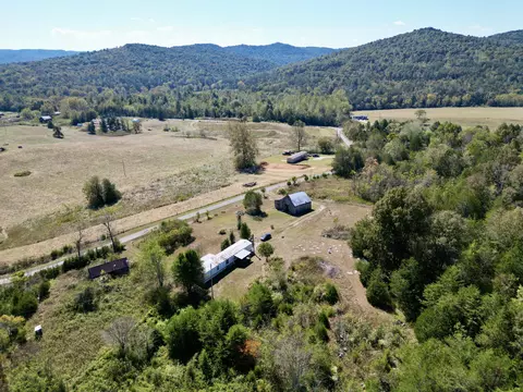 225 Parmleysville Rd, Monticello, KY 42633