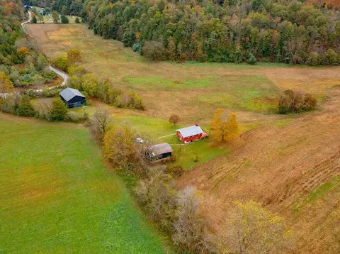 View/Area - 1633 Highland Rd, Jackson, KY 41339 photo 4 of 8