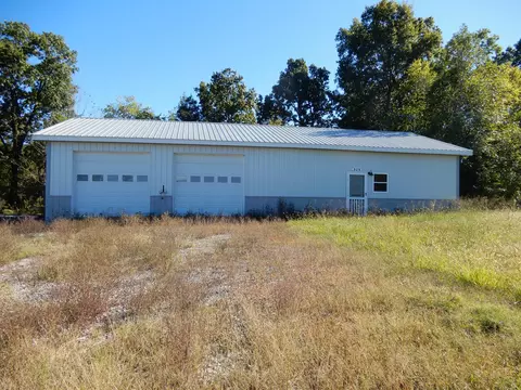 325 Wildwood Pt, Princeton, KY 42445
