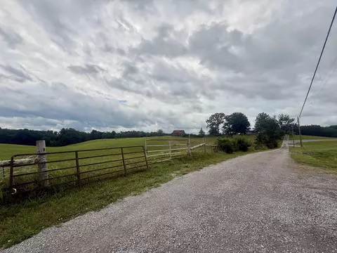 250 Mcclendon Rd, Nancy, KY 42544 photo 8