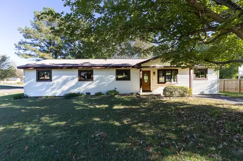 619 Hemlock St, Calvert City, KY 42029