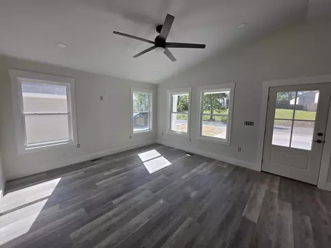 618 W Gordon St, Corbin, KY 40701 photo 6