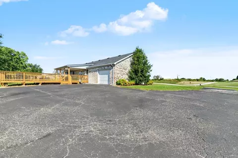 Exterior - 761 Texas Loop Rd, Springfield, KY 40069 photo 9 of 15
