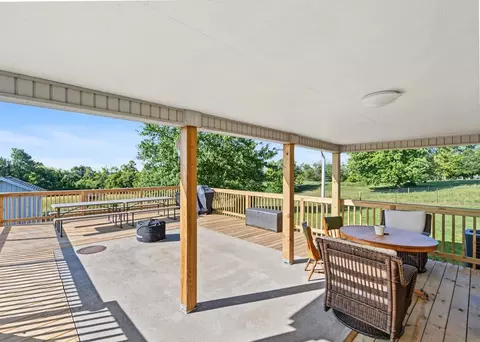 Exterior - 761 Texas Loop Rd, Springfield, KY 40069 photo 10 of 15