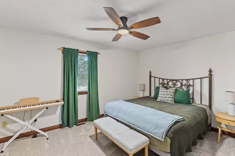 Bedroom - 761 Texas Loop Rd, Springfield, KY 40069 photo 4 of 7
