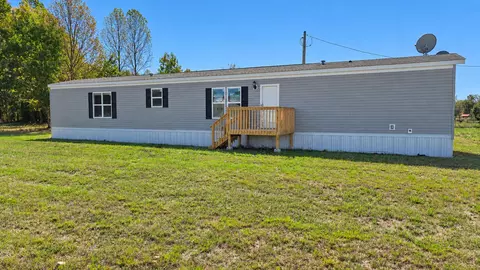 2077 Millerfield Rd, Russell Springs, KY 42642