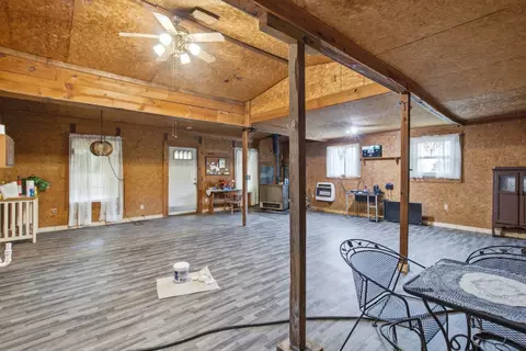 Entry Way - 2270 Star Gap Rd, Stanton, KY 40380 photo 1 of 2