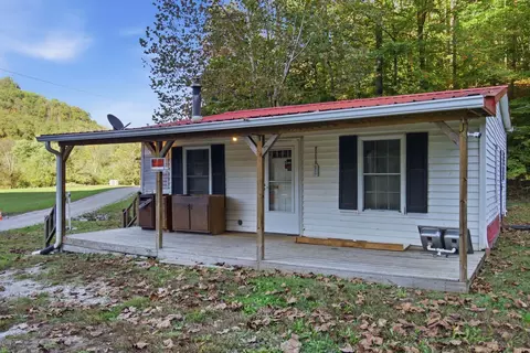 Exterior - 2270 Star Gap Rd, Stanton, KY 40380 photo 6 of 18