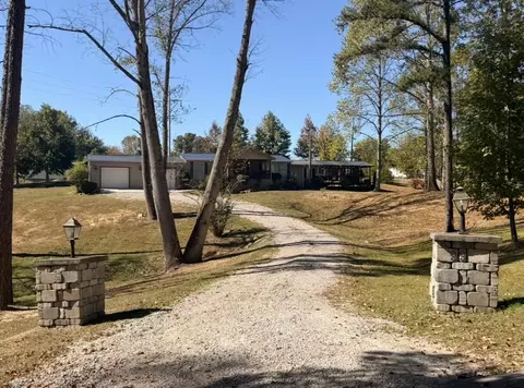97 Kev Rd, East Bernstadt, KY 40729