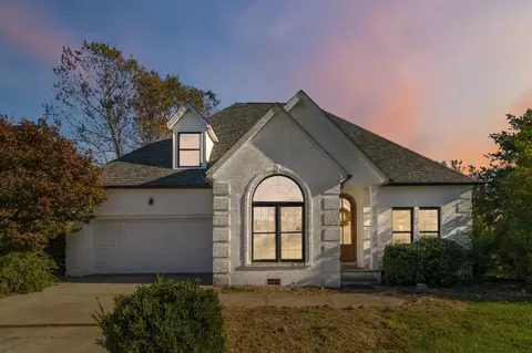 305 Sapphire Ct, Owingsville, KY 40360