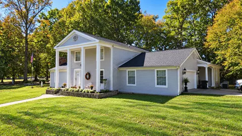 158 Butler Dr, Russell Springs, KY 42642