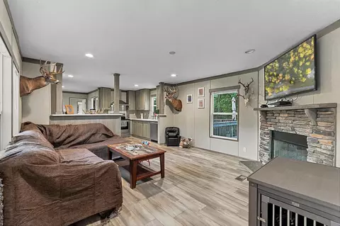 946 Oak Level Elva Rd, Symsonia, KY 42082
