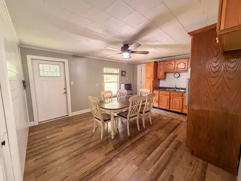 Dining - 27 Gap Branch Rd, Millstone, KY 41838 photo 3 of 3