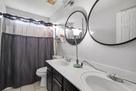 Bath - 103 Bainbridge Dr, Georgetown, KY 40324 photo 1 of 1