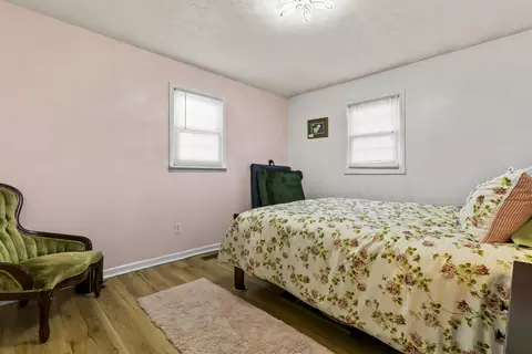 Bedroom - 48 Meadow Dr, Stanton, KY 40380 photo 4 of 4