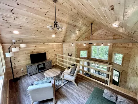 Living - 25 Boulder Way, Stanton, KY 40380 photo 2 of 4