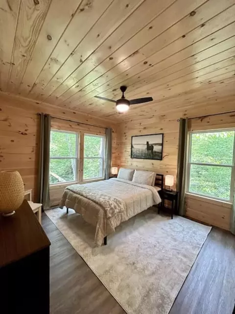 Bedroom - 25 Boulder Way, Stanton, KY 40380 photo 3 of 4